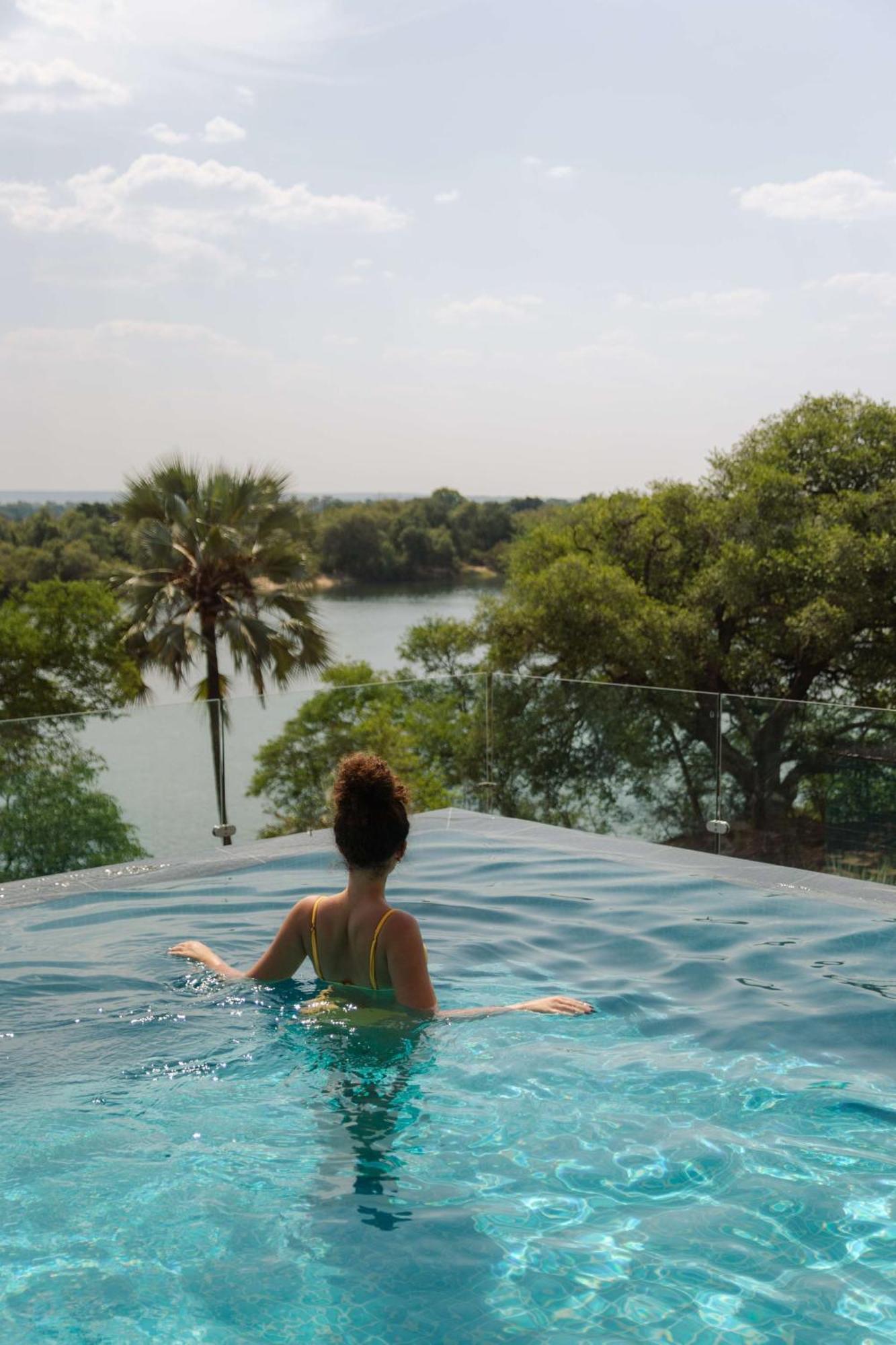 Radisson Blu Mosi-Oa-Tunya Livingstone Resort Exteriör bild